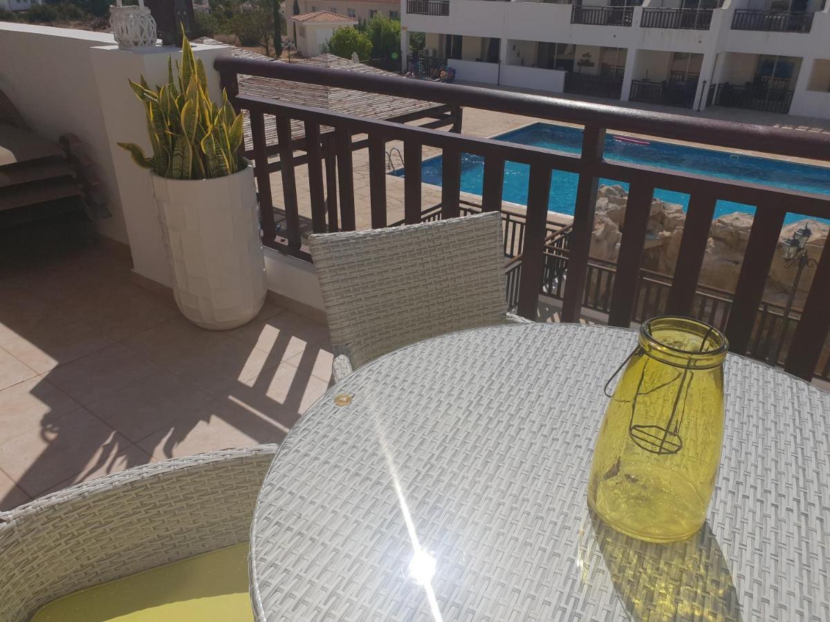 Stunning Apartment C106 With Balcony Looking Over Pool Πέγεια Εξωτερικό φωτογραφία